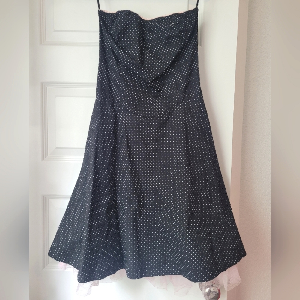 Pin-up dress, vintage inspired, polka-dot and tulle